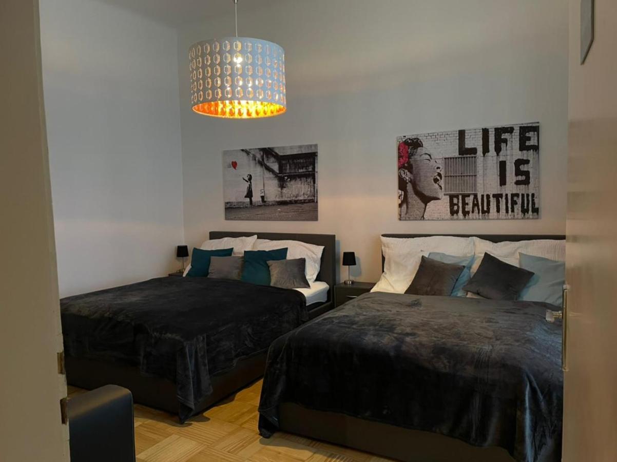 Designer Apartment, 5 Min To City Center Wina Bagian luar foto